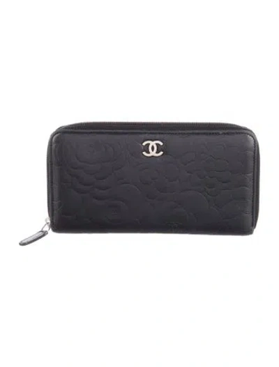 Pre-owned Chanel Vintage 2011 Continental Wallet In Black