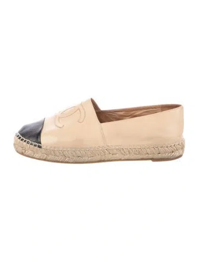 Pre-owned Chanel Vintage 2016 Espadrilles In Black/neutrals