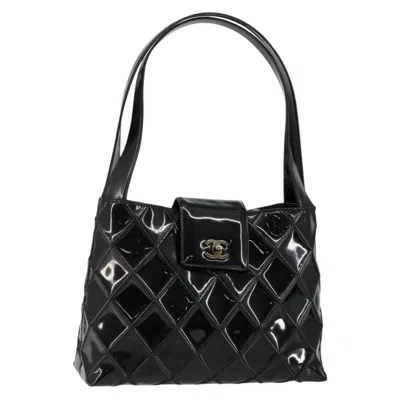Pre-owned Chanel Vintage Cc Lock Flap Shoulder Bag Quilted Patent Patent_leather Bag () In Black