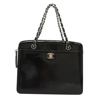Pre-owned Chanel Vintage Cc Lock Pocket Chain Tote Patent Patent_leather Handbag () In Black