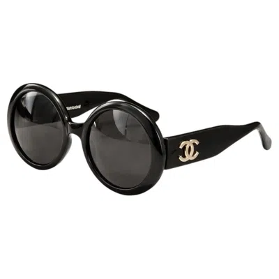 Pre-owned Chanel Vintage  Black Round Sunglasses With Gold Cc Logos, Made In Italy, 1990s