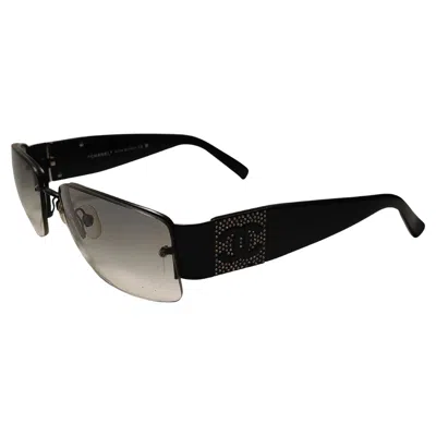 Pre-owned Chanel Vintage  Cc Interlocking Black Large Side Logo Grey Lens Sunglasses In Gray