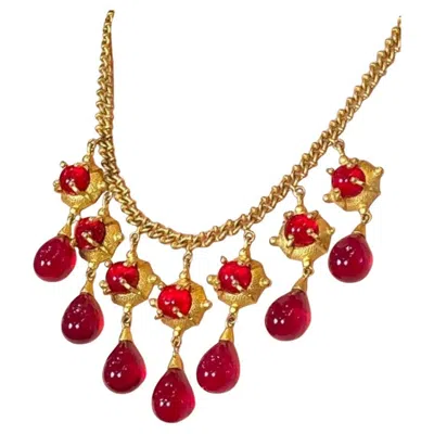 Pre-owned Chanel Vintage  Gripoix Pate De Verre Bib Necklace With Red Poured Glass Teardrop