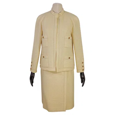 Pre-owned Chanel Vintage Cream Wool Metallic Lurex Skirt Suit In White