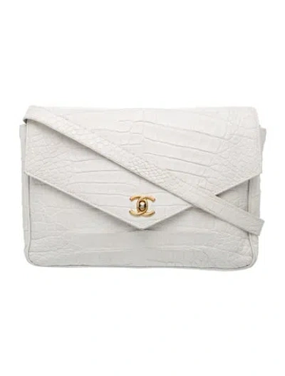 Pre-owned Chanel Vintage Crocodile Crossbody Bag In White