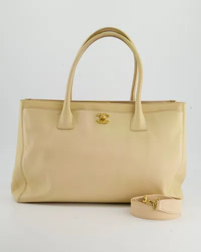 Pre-owned Chanel Vintage Executive Tote Bag In Leather With 24k Gold Hardware In Beige