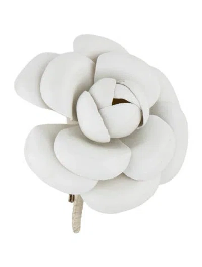 Pre-owned Chanel Vintage Fabric Camellia Brooch In White