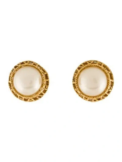 Pre-owned Chanel Vintage Faux Pearl Clip-on Earrings In Multi