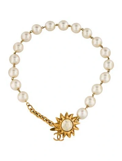 Pre-owned Chanel Vintage Faux Pearl Sun Cc Choker Necklace, 17" In Multicolor