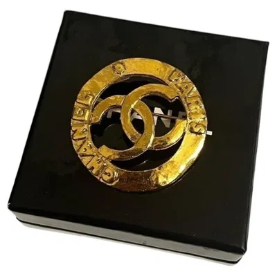 Pre-owned Chanel ? Vintage Gold Cc Logo Paris Brooch In Multiple