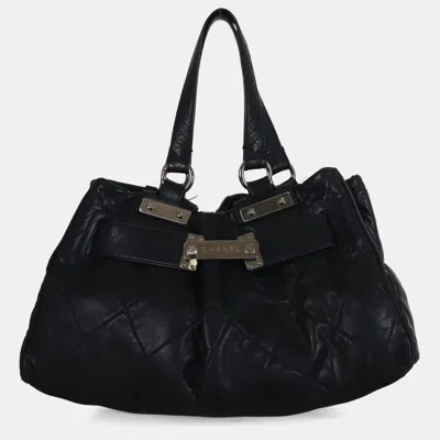 Pre-owned Chanel Vintage Hook Metal Quilted Tote Bag In Black