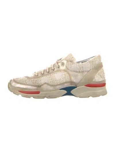 Pre-owned Chanel Vintage Interlocking Cc Logo Athletic Sneakers In Neutral
