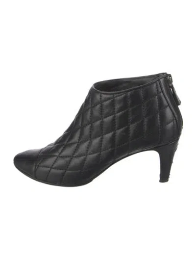 Pre-owned Chanel Vintage Interlocking Cc Logo Boots In Black