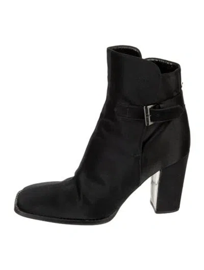 Pre-owned Chanel Vintage Interlocking Cc Logo Boots In Black