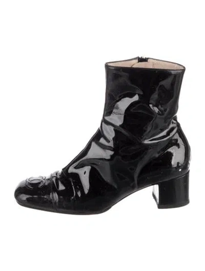 Pre-owned Chanel Vintage Interlocking Cc Logo Boots In Black