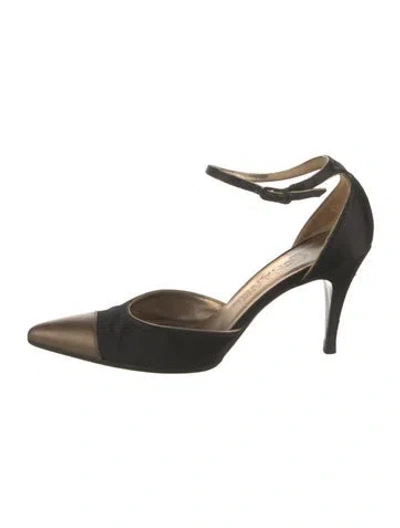 Pre-owned Chanel Vintage Interlocking Cc Logo D'orsay Pumps In Multi