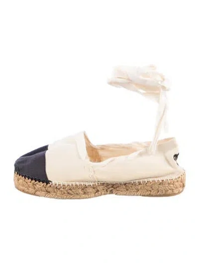 Pre-owned Chanel Vintage Interlocking Cc Logo Espadrilles In Gold