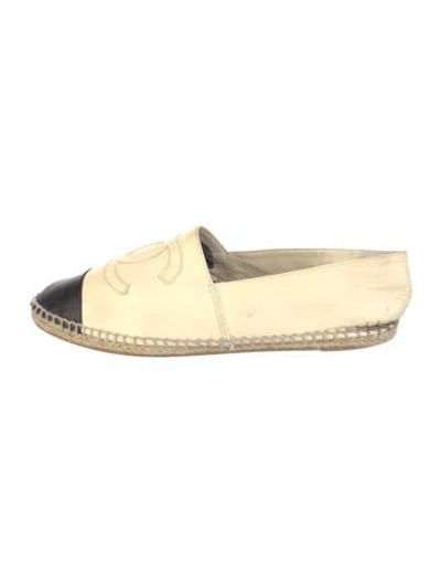 Pre-owned Chanel Vintage Interlocking Cc Logo Espadrilles In Neutrals
