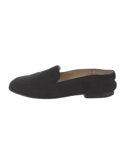 Pre-owned Chanel Vintage Interlocking Cc Logo Loafers In Black