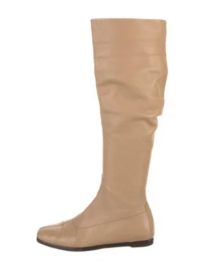 Pre-owned Chanel Vintage Interlocking Cc Logo Riding Boots In Neutral