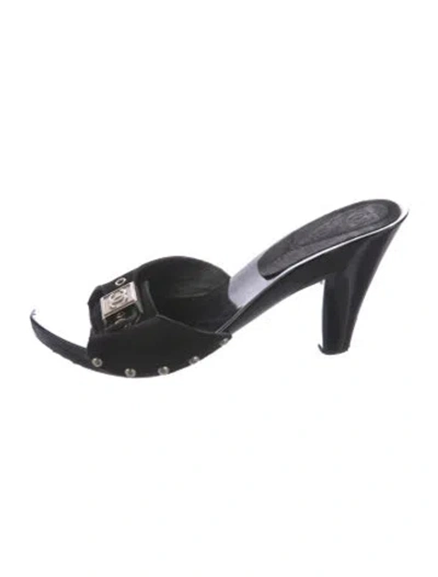Pre-owned Chanel Vintage Interlocking Cc Logo Slides In Black
