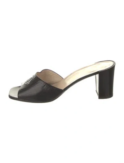 Pre-owned Chanel Vintage Interlocking Cc Logo Slides In Black
