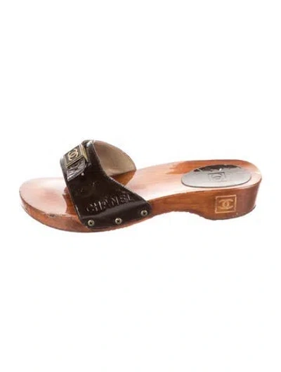 Pre-owned Chanel Vintage Interlocking Cc Logo Slides In Brown