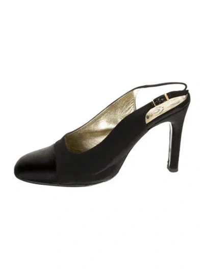 Pre-owned Chanel Vintage Interlocking Cc Logo Slingback Pumps In Black