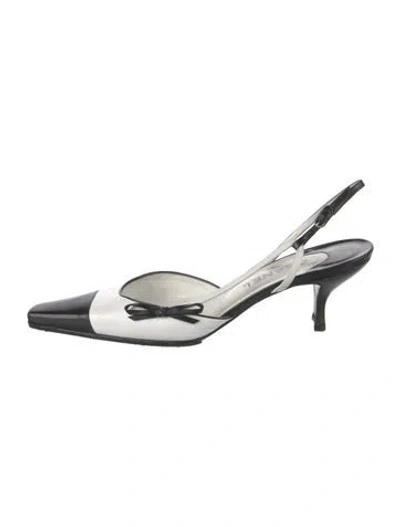 Pre-owned Chanel Vintage Interlocking Cc Logo Slingback Pumps In White