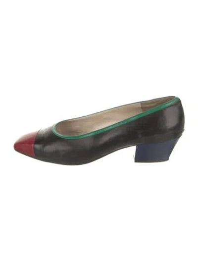Pre-owned Chanel Vintage Leather Pumps In Black