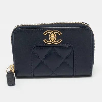 Pre-owned Chanel Vintage Mademoiselle Navy Blue Quilted Leather Coin Purse
