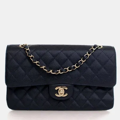 Pre-owned Chanel Vintage Medium Caviar Classic Double Flap Bag In Black