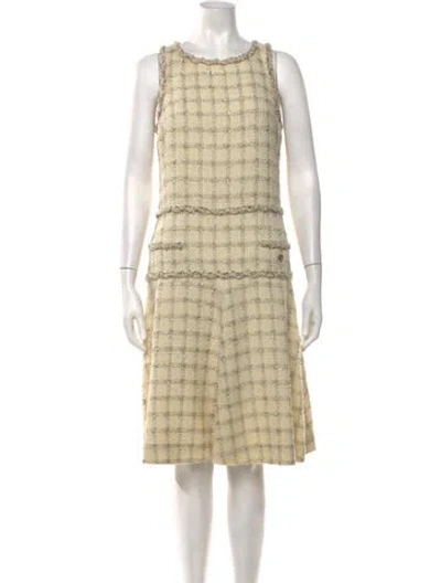Pre-owned Chanel Vintage Midi Length Dress In Neutrals
