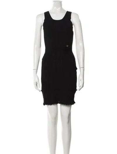 Pre-owned Chanel Vintage Mini Dress In Black