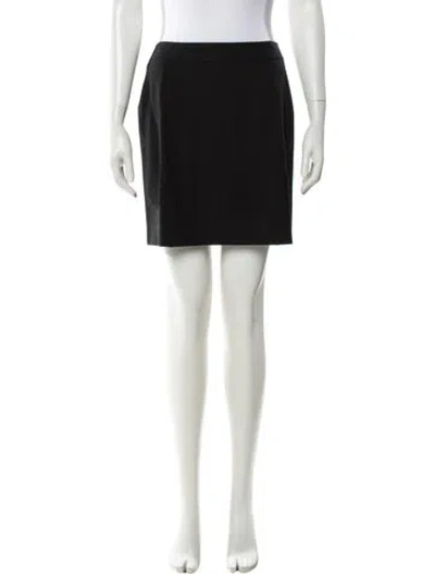 Pre-owned Chanel Vintage Mini Skirt In Black