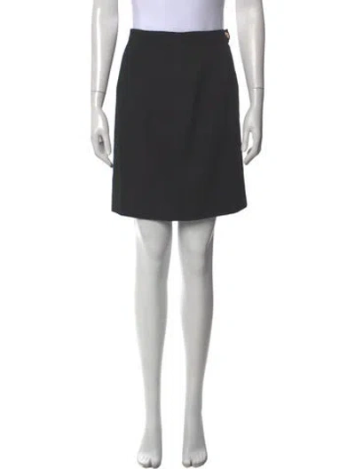 Pre-owned Chanel Vintage Mini Skirt In Black