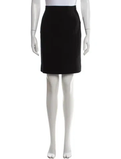 Pre-owned Chanel Vintage Mini Skirt In Black