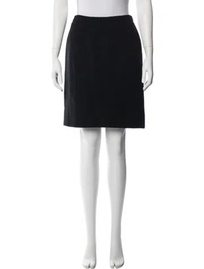 Pre-owned Chanel Vintage Mini Skirt In Black
