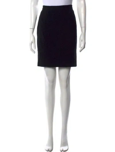 Pre-owned Chanel Vintage Mini Skirt In Black