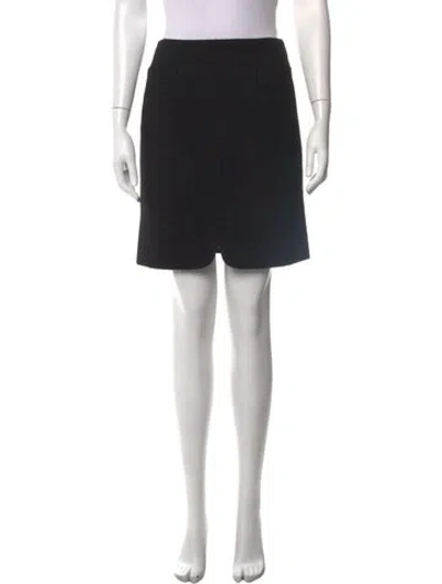 Pre-owned Chanel Vintage Mini Skirt In Black