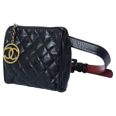 Pre-owned Chanel , Vintage Quilted Leather 1990s Belt Bag In Black