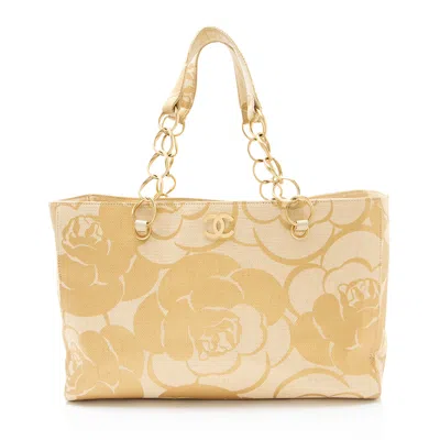 Pre-owned Chanel Vintage Raffia Camellia Print Chain Tote In Multi