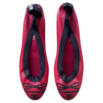 Pre-owned Chanel Vintage Red Python L Ballet Flats 39 , 5 Size