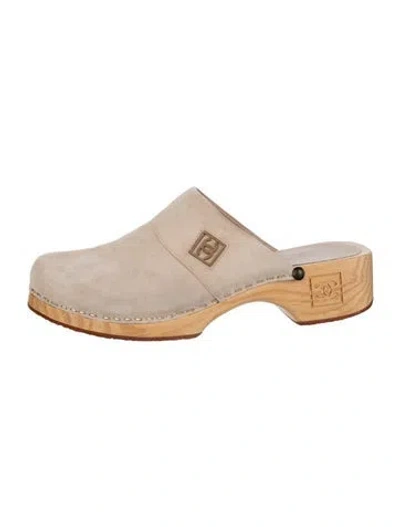 Pre-owned Chanel Vintage Sport Mules In Neutral