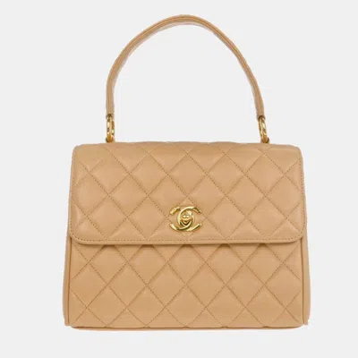 Pre-owned Chanel Vintage Straight Flap Medium Beige Lambskin Leather Top Handle Bag In Sand