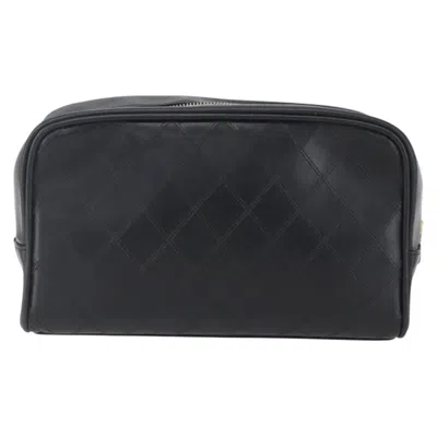 Pre-owned Chanel Vintage Toiletry Pouch Leather Black Patent_leather Clutche & Pouche Bag ()