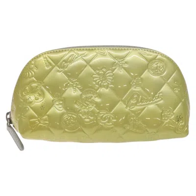 Pre-owned Chanel Vintage Toiletry Pouch Patent Leather Silver Other Clutche & Pouche Bag ()