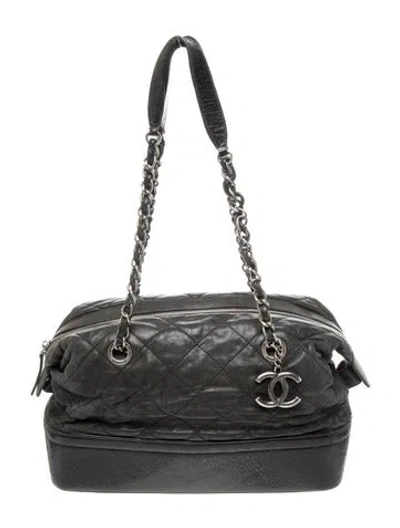 Pre-owned Chanel Vip Quilted Tote In Black