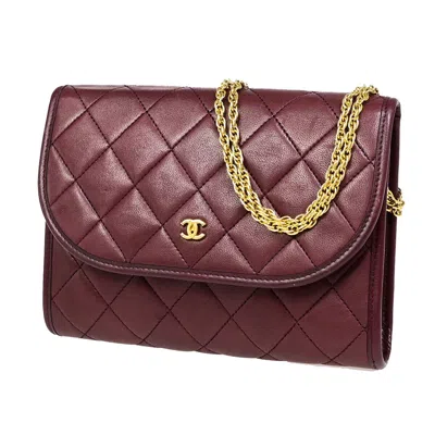 Pre-owned Chanel Wallet On Chain Burgundy Leather Shoulder Bag ()