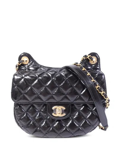 Pre-owned Chanel Wavy Cc Turn-lock Quilted Leather Crossbody Bag In Black